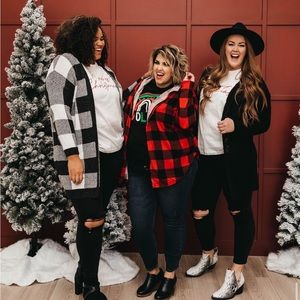 Red and black buffalo plaid duster.